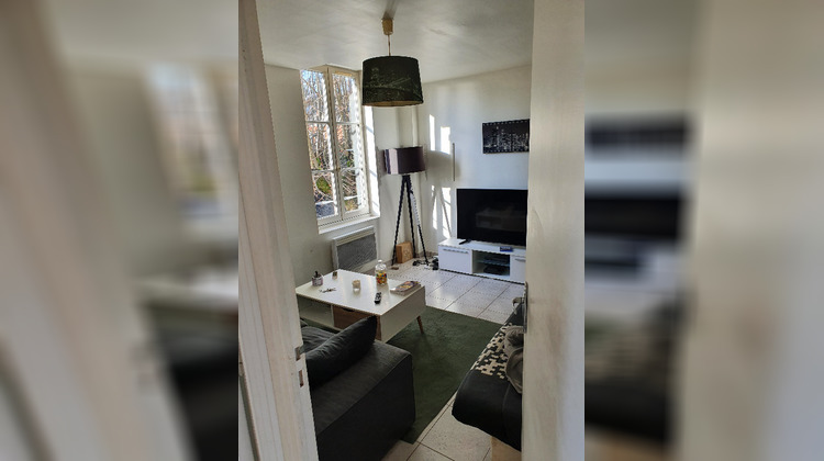 Ma-Cabane - Location Appartement LIGUGE, 44 m²