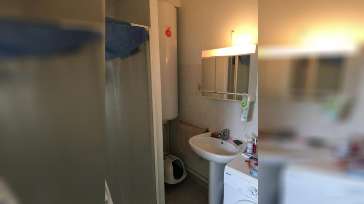 Ma-Cabane - Location Appartement LIGUGE, 44 m²