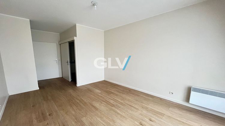 Ma-Cabane - Location Appartement LILLE, 82 m²