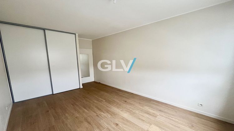 Ma-Cabane - Location Appartement LILLE, 82 m²