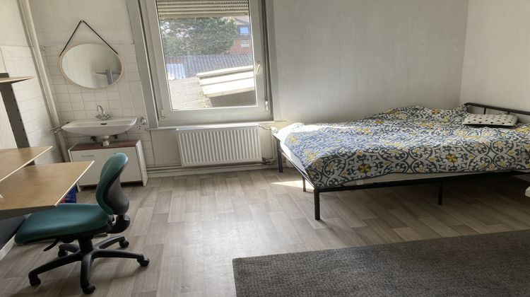 Ma-Cabane - Location Appartement Lille, 220 m²