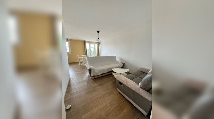 Ma-Cabane - Location Appartement LILLE, 48 m²