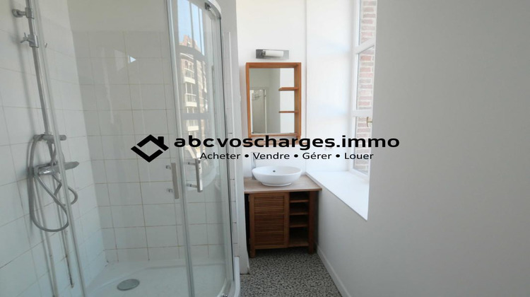 Ma-Cabane - Location Appartement LILLE, 40 m²