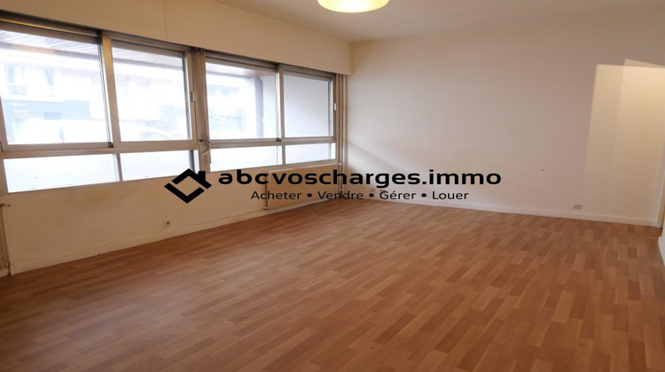 Ma-Cabane - Location Appartement LILLE, 32 m²