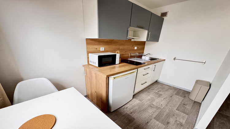 Ma-Cabane - Location Appartement Lille, 30 m²