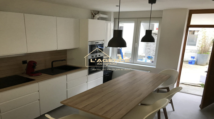 Ma-Cabane - Location Appartement Lille, 80 m²
