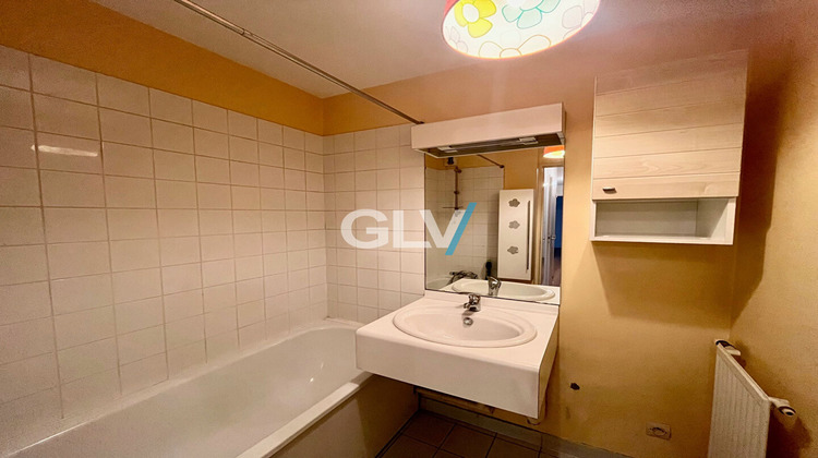 Ma-Cabane - Location Appartement LILLE, 62 m²