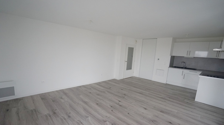 Ma-Cabane - Location Appartement Lille, 48 m²