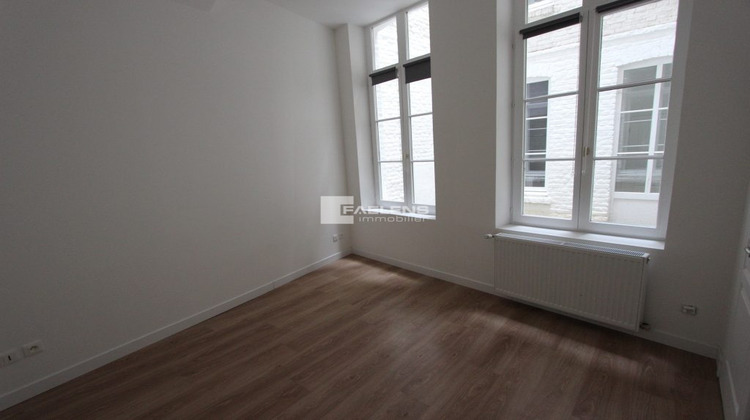 Ma-Cabane - Location Appartement LILLE, 53 m²