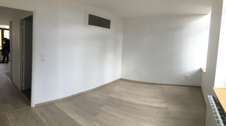 Ma-Cabane - Location Appartement LILLE, 46 m²