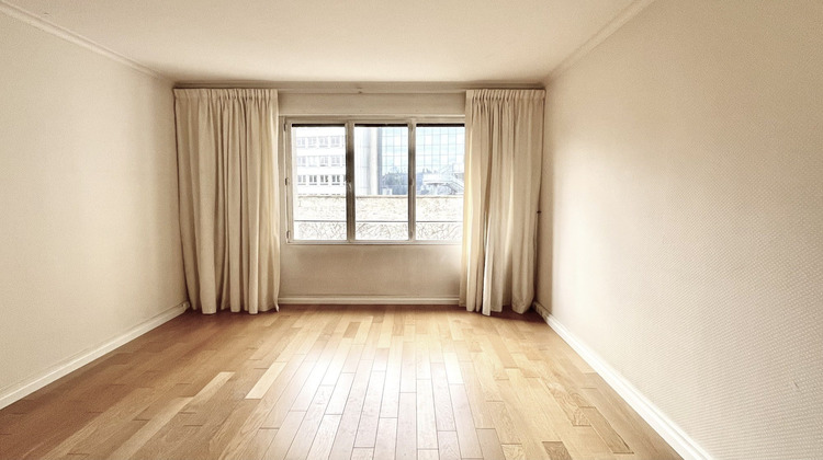 Ma-Cabane - Location Appartement Lille, 142 m²