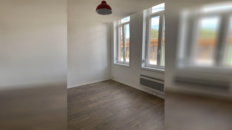 Ma-Cabane - Location Appartement LILLE, 35 m²