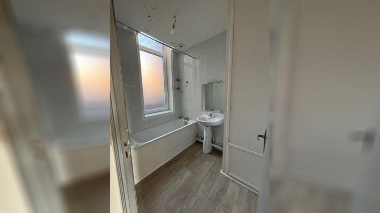 Ma-Cabane - Location Appartement LILLE, 35 m²