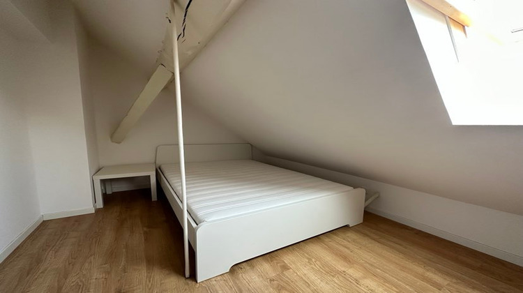 Ma-Cabane - Location Appartement LILLE, 35 m²