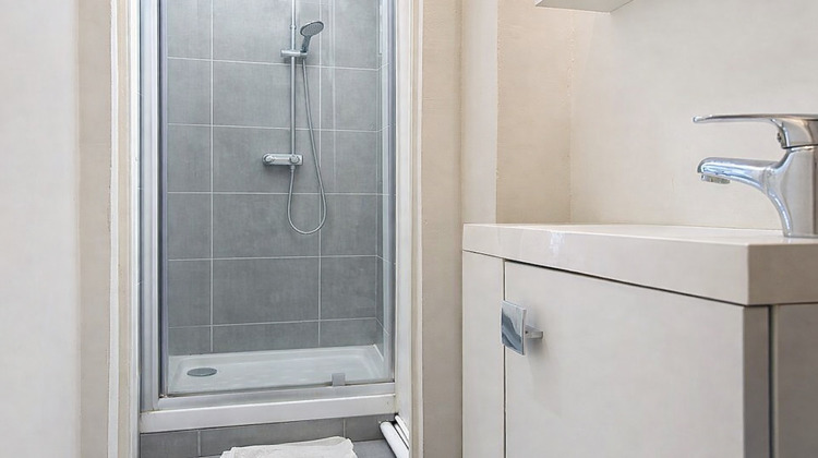 Ma-Cabane - Location Appartement LILLE, 28 m²