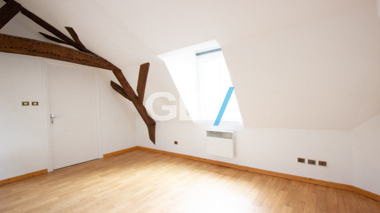 Ma-Cabane - Location Appartement LILLE, 45 m²