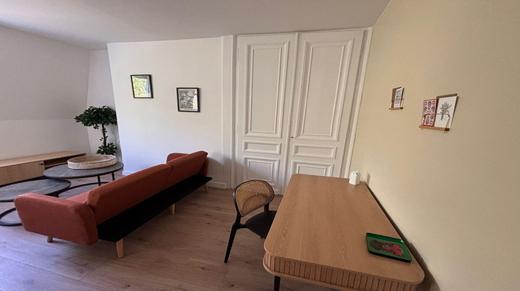 Ma-Cabane - Location Appartement LILLE, 38 m²