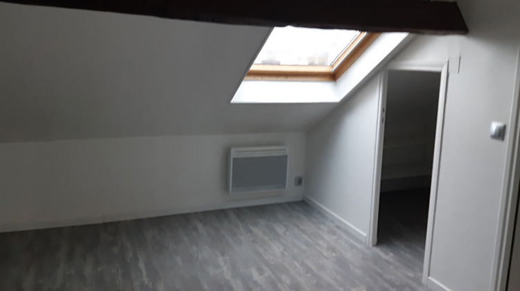 Ma-Cabane - Location Appartement LILLE, 47 m²