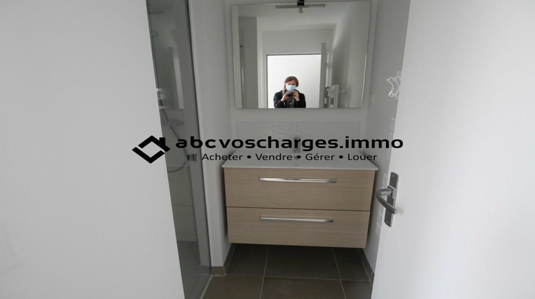 Ma-Cabane - Location Appartement LILLE, 34 m²