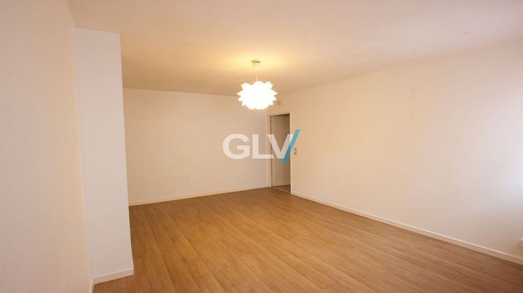 Ma-Cabane - Location Appartement LILLE, 43 m²