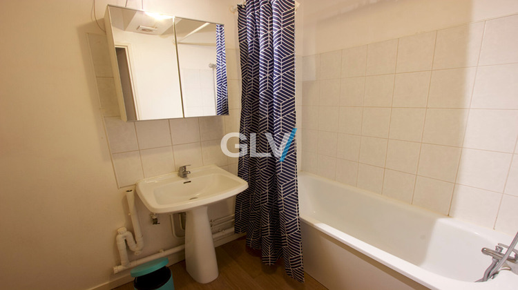Ma-Cabane - Location Appartement LILLE, 43 m²