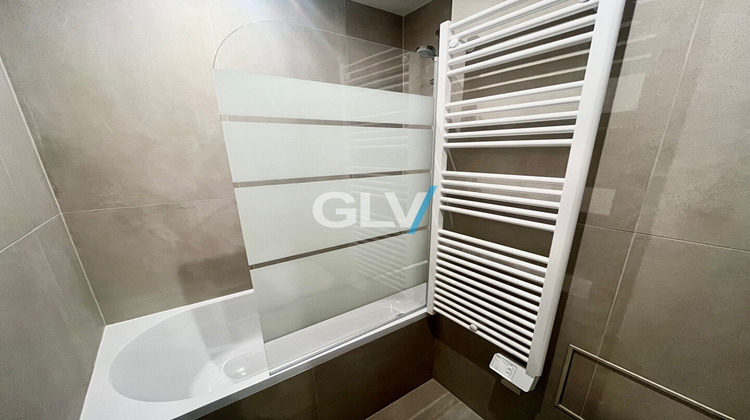Ma-Cabane - Location Appartement LILLE, 32 m²