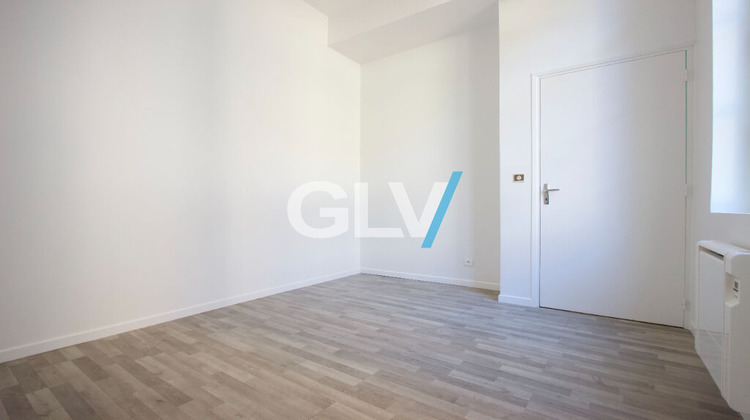 Ma-Cabane - Location Appartement LILLE, 54 m²