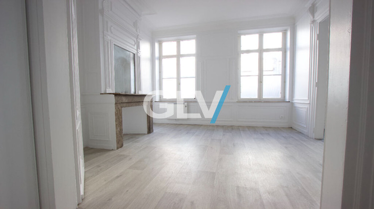 Ma-Cabane - Location Appartement LILLE, 54 m²