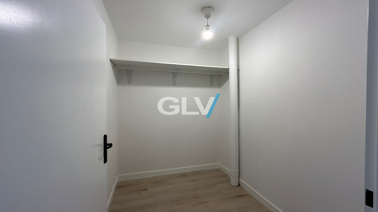 Ma-Cabane - Location Appartement LILLE, 68 m²