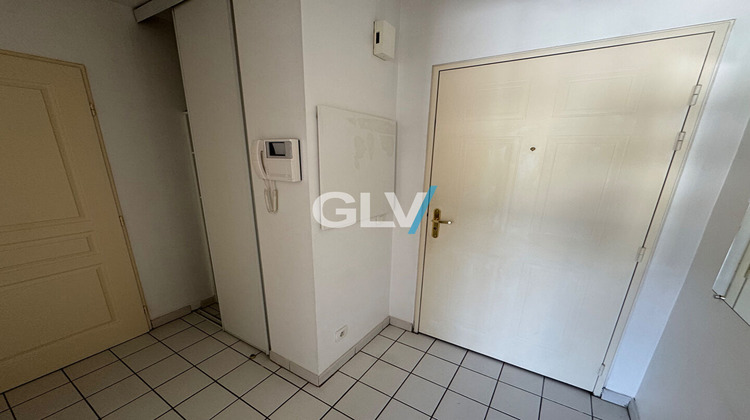 Ma-Cabane - Location Appartement LILLE, 43 m²