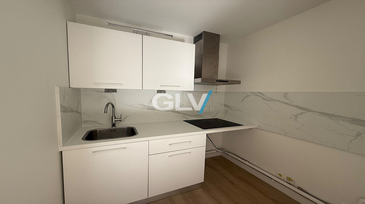 Ma-Cabane - Location Appartement LILLE, 43 m²