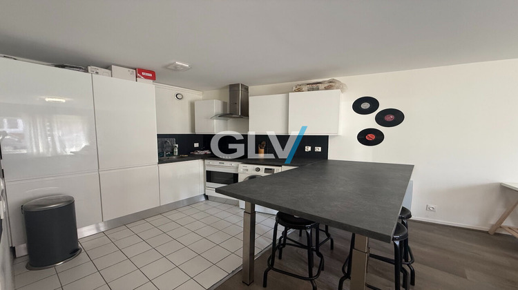 Ma-Cabane - Location Appartement LILLE, 55 m²