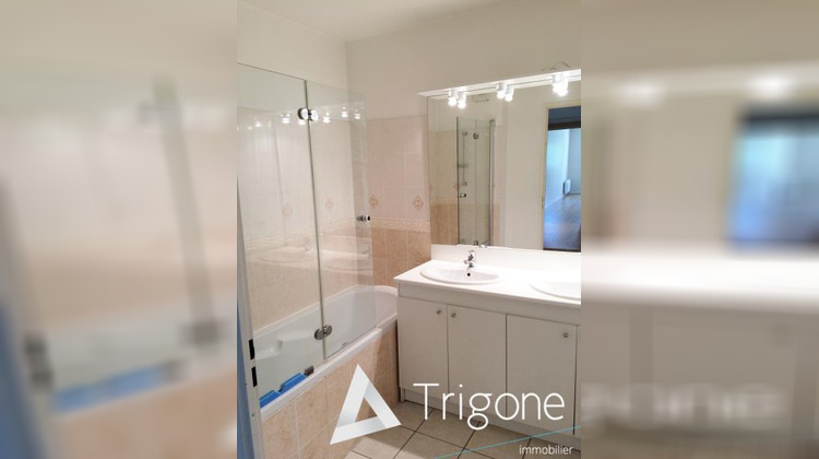 Ma-Cabane - Location Appartement LILLE, 101 m²