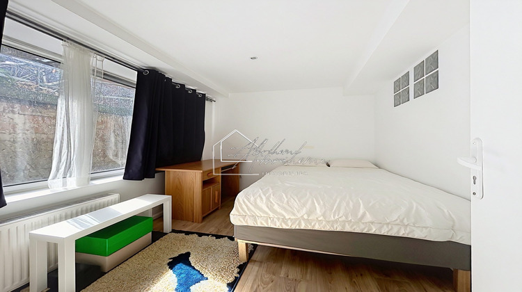 Ma-Cabane - Location Appartement Lille, 80 m²