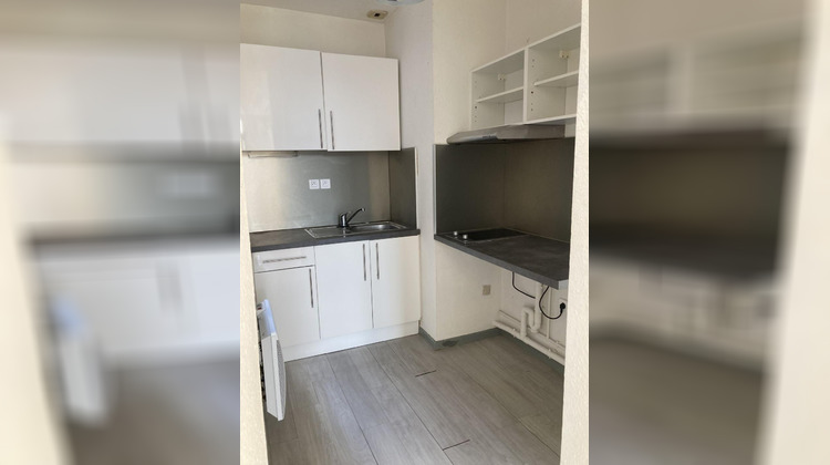 Ma-Cabane - Location Appartement LILLE, 60 m²