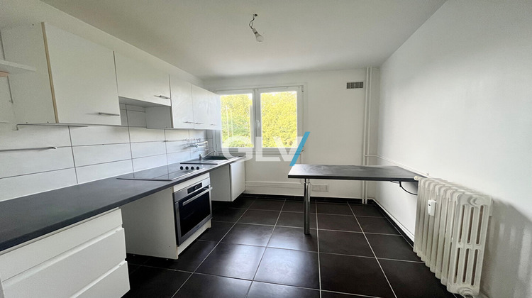 Ma-Cabane - Location Appartement LILLE, 70 m²