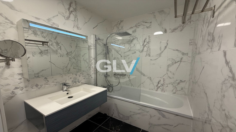 Ma-Cabane - Location Appartement LILLE, 40 m²