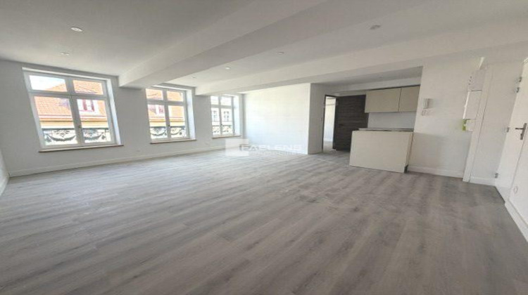 Ma-Cabane - Location Appartement Lille, 53 m²