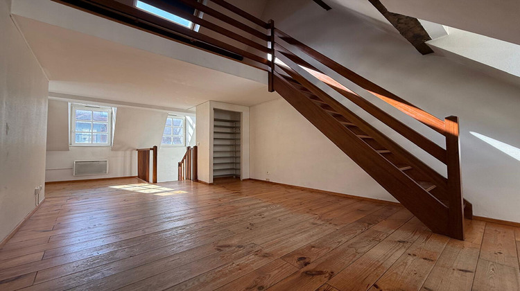 Ma-Cabane - Location Appartement LILLE, 46 m²