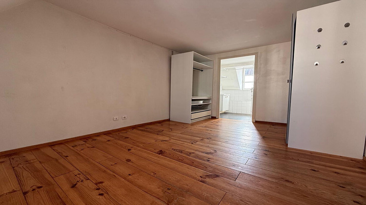 Ma-Cabane - Location Appartement LILLE, 46 m²