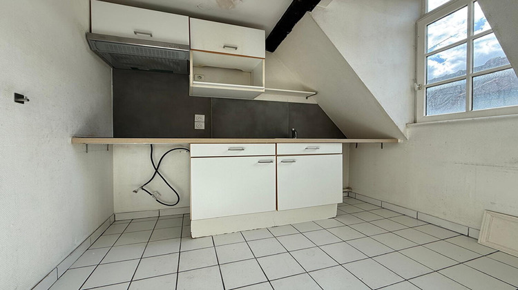 Ma-Cabane - Location Appartement LILLE, 46 m²