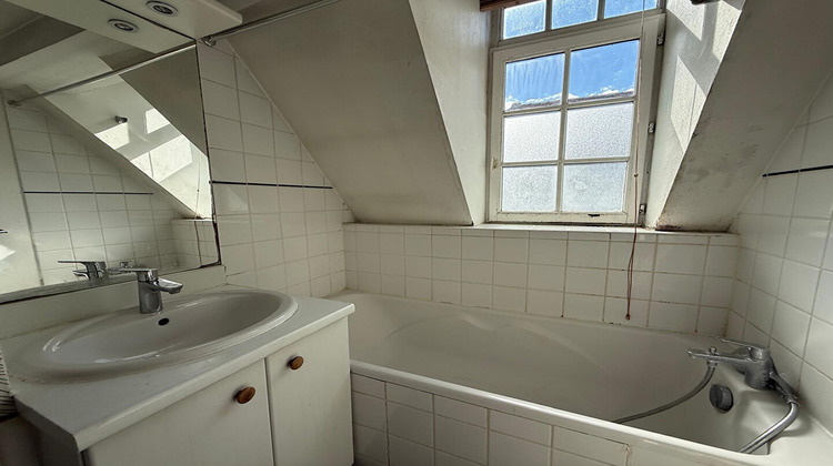 Ma-Cabane - Location Appartement LILLE, 46 m²