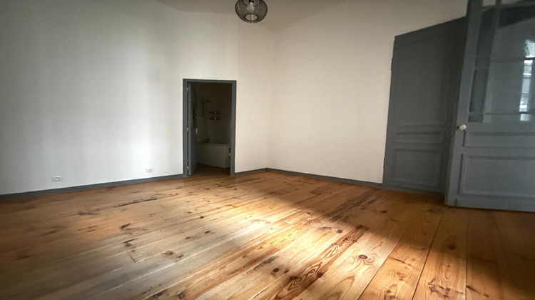 Ma-Cabane - Location Appartement LILLE, 48 m²