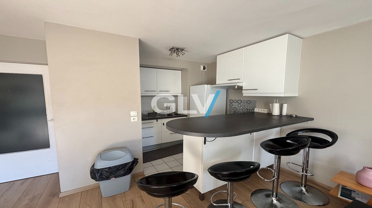 Ma-Cabane - Location Appartement LILLE, 43 m²