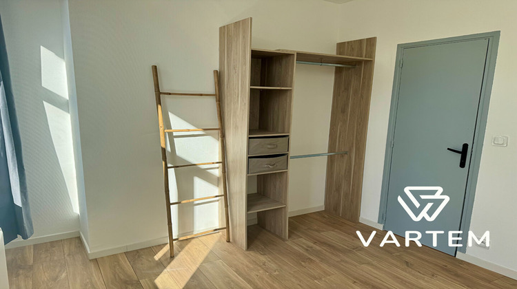 Ma-Cabane - Location Appartement LILLE, 42 m²