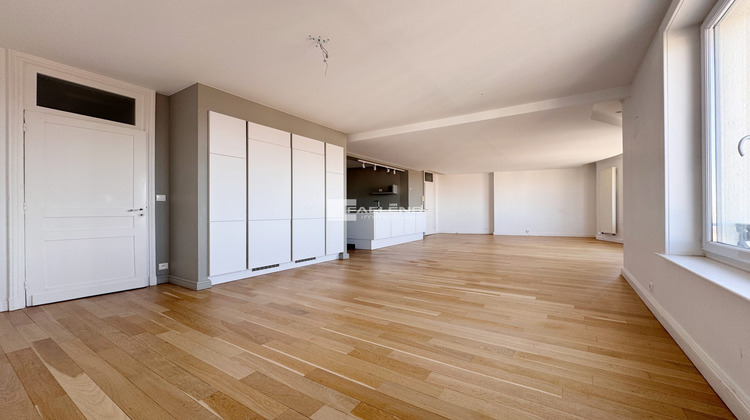 Ma-Cabane - Location Appartement Lille, 124 m²