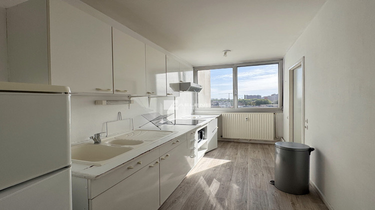 Ma-Cabane - Location Appartement Lille, 62 m²