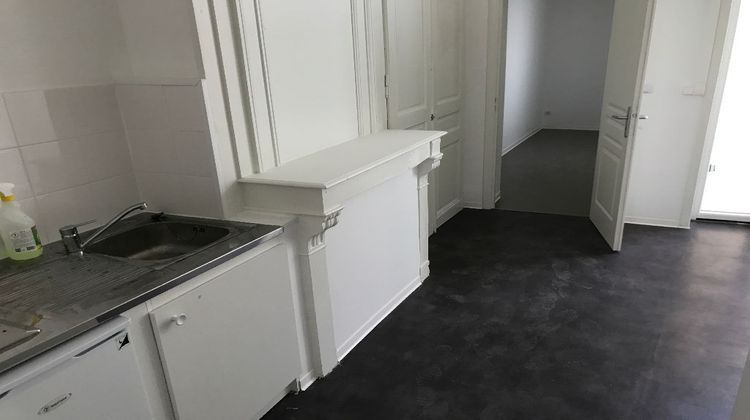 Ma-Cabane - Location Appartement LILLE, 39 m²