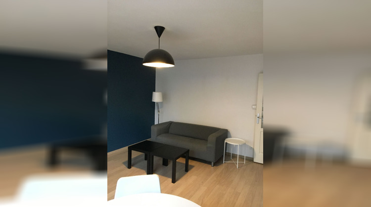 Ma-Cabane - Location Appartement LILLE, 42 m²