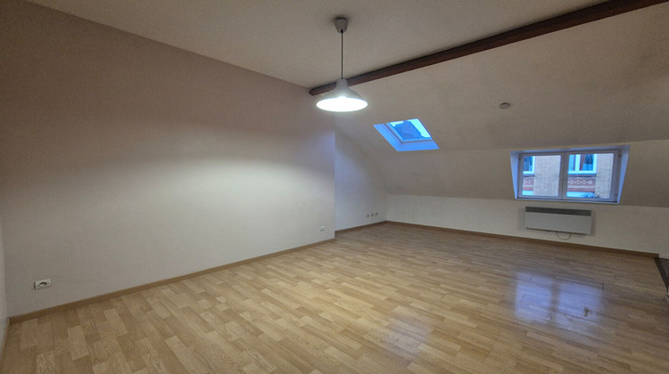 Ma-Cabane - Location Appartement LILLE, 55 m²